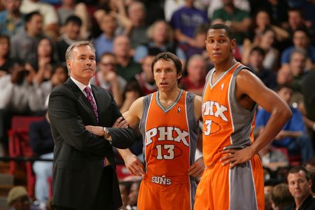 争夺控球权 争夺控球权