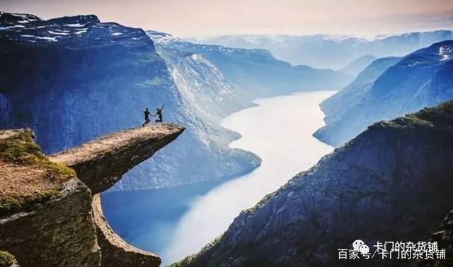 发行政或刑